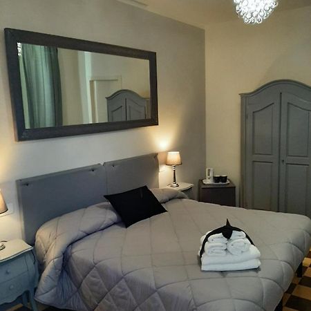 B&B Principe Calaf 3 Lucca Eksteriør bilde