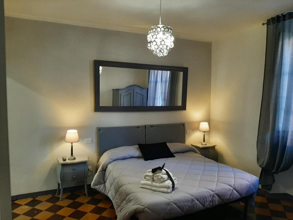 B&B Principe Calaf 3 Lucca Eksteriør bilde