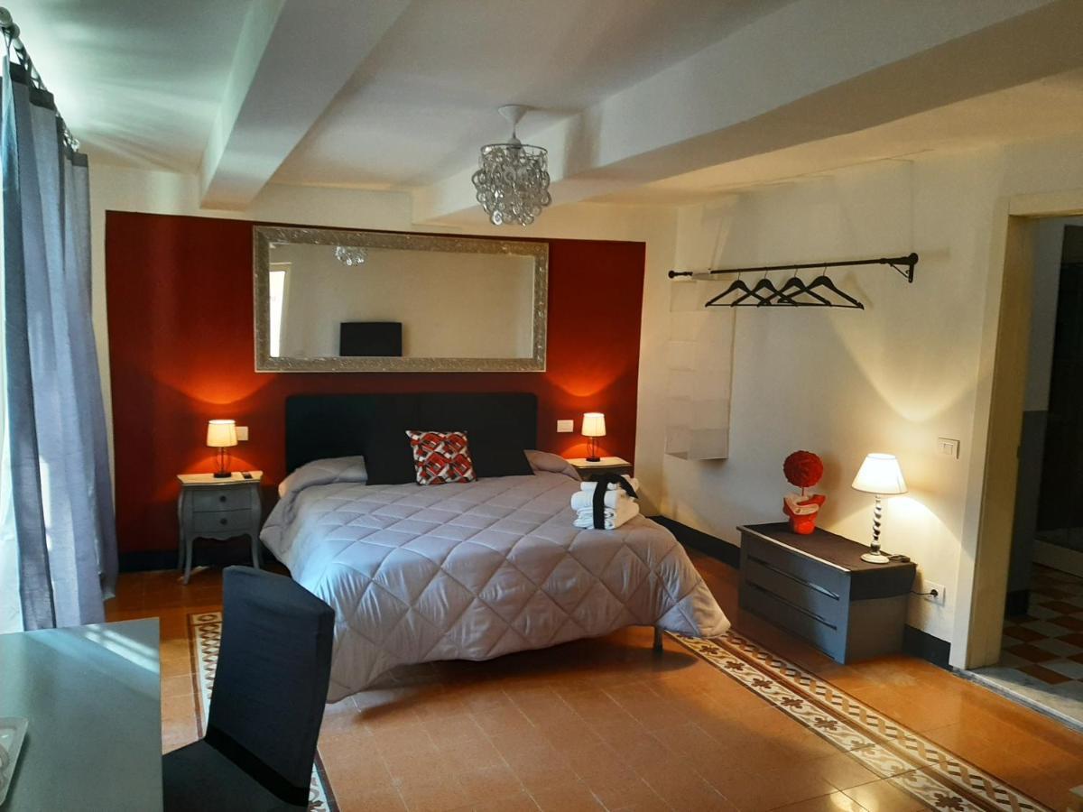 B&B Principe Calaf 3 Lucca Eksteriør bilde