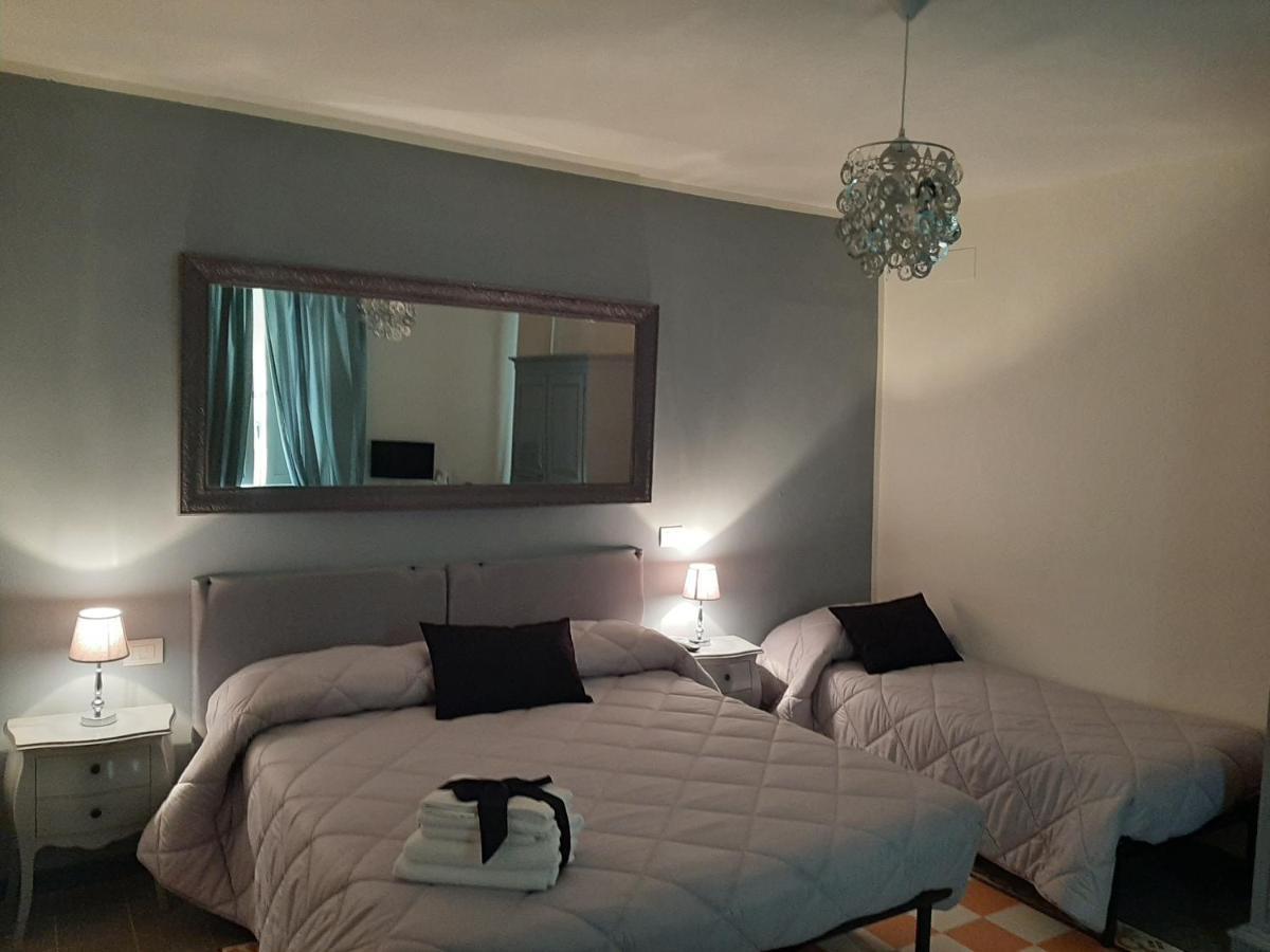 B&B Principe Calaf 3 Lucca Eksteriør bilde